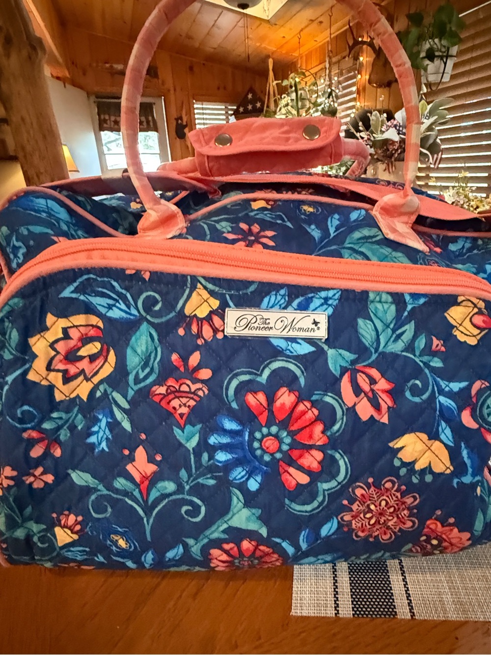 The Pioneer Woman Mazie Weekender Quilted Travel Bag